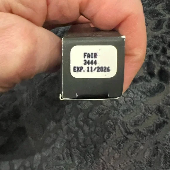 NWT DRMTLGY Medical Grade Skin Care Concealer - Picture 3 of 3